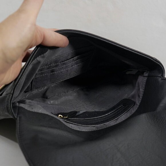 Danielle Nicole Black Through the Looking Glass Alice in Wonderland Clutch - Picture 8 of 8